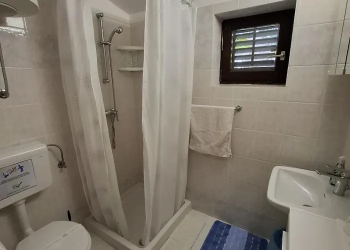 Mirjana Гостьовий будинок Пореч