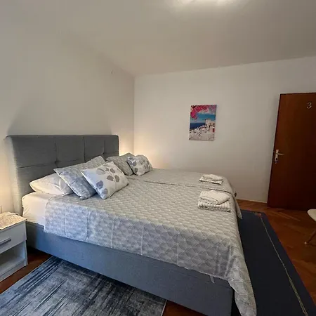 Mirjana Πόρετς